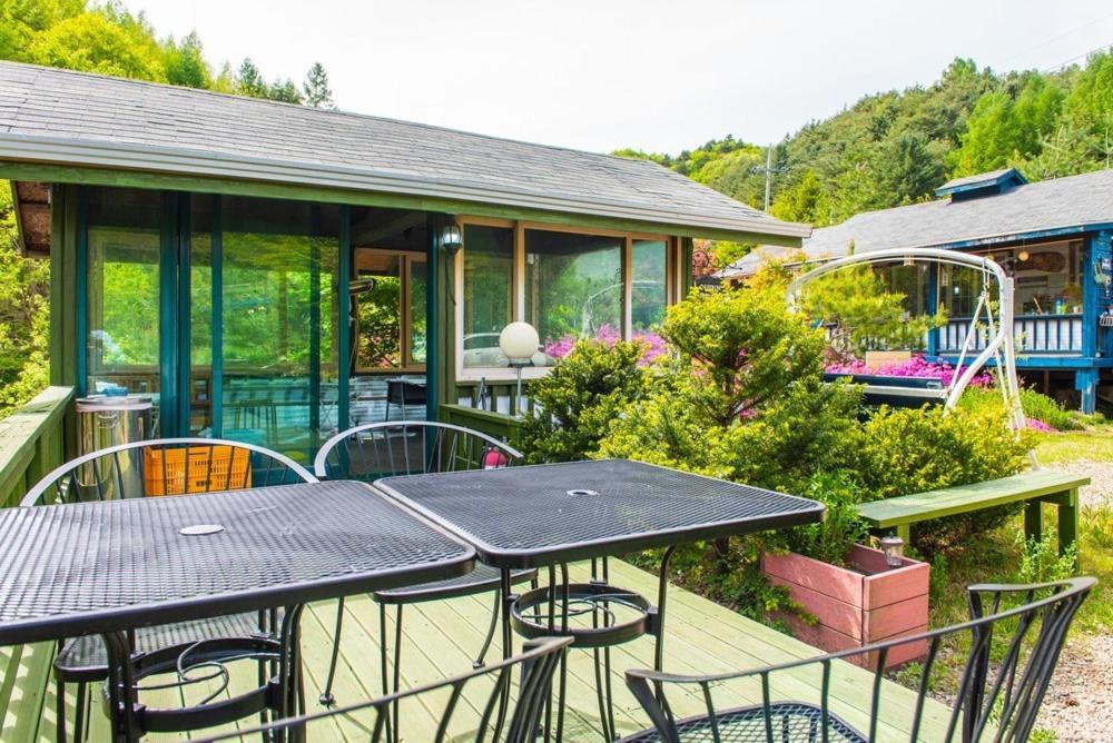 Pyeongchang Zermatt Pension Family, Couple Exterior photo